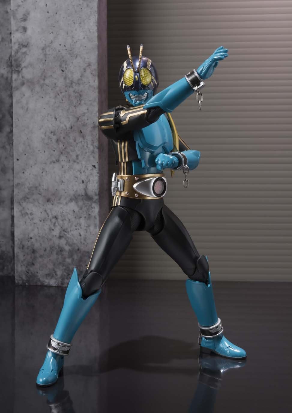 Amazon S H フィギュアーツ 仮面ライダー3号 約140mm Abs Pvc製 塗装済み可動フィギュア フィギュア ドール 通販 Amazon S H フィギュアーツ 仮面ライダー3号 約140mm Abs Pvc製 塗装済み可動フィギュア フィギュア ドール 通販