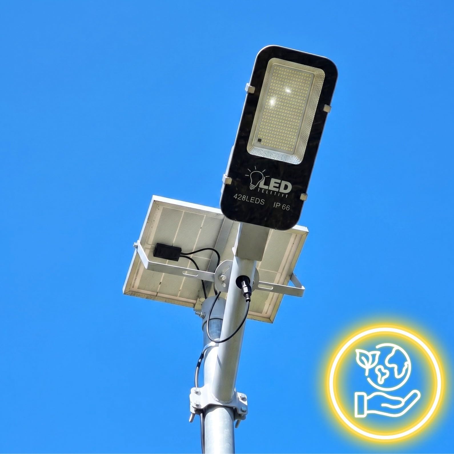 ZOLTA Solarna Lampa Uliczna 1600 – Zewnętrzna Lampa Solarna LED do Ogrodu i Podjazdu