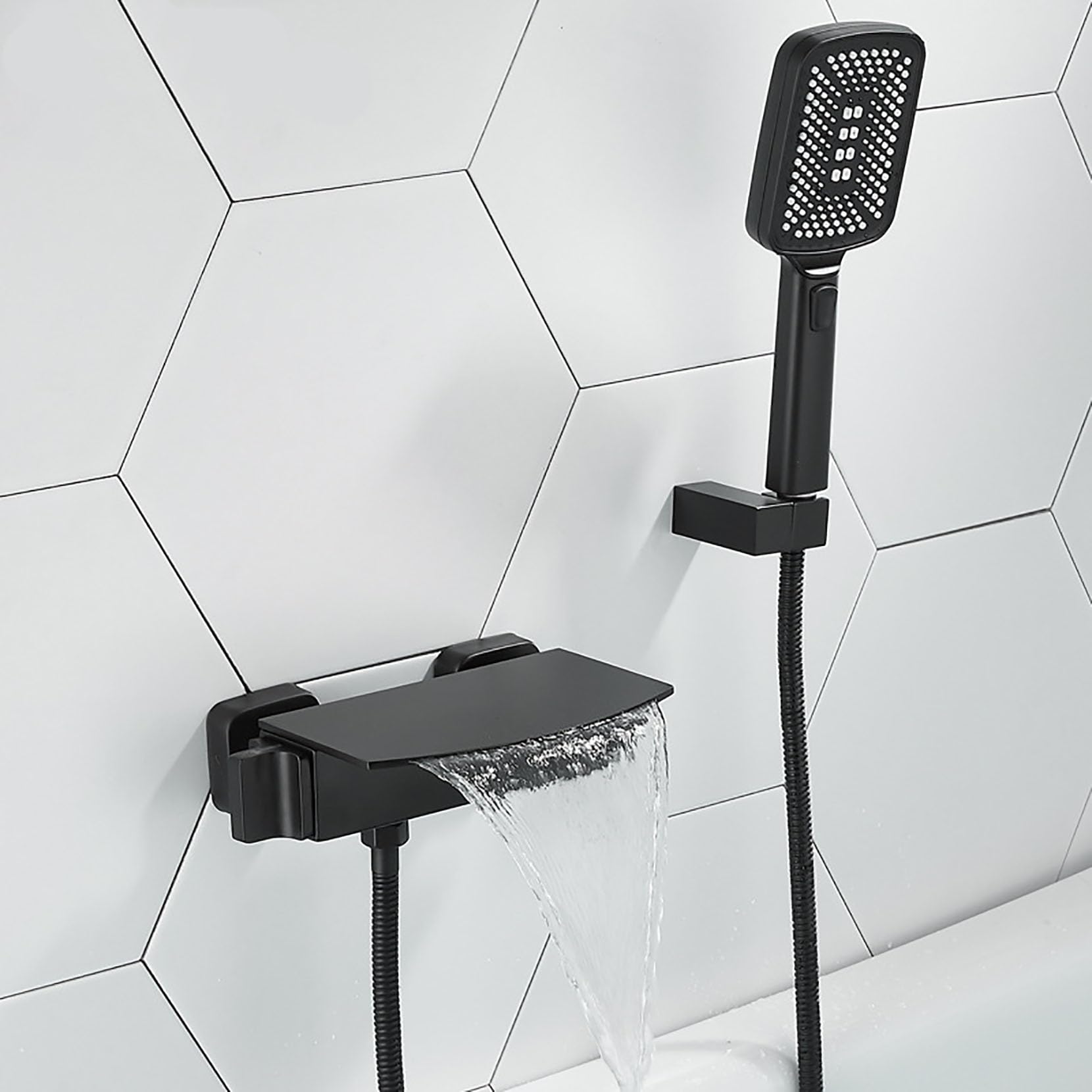 Robinetterie de baignoire à cascade murale douche eau chaude froide mitigeur