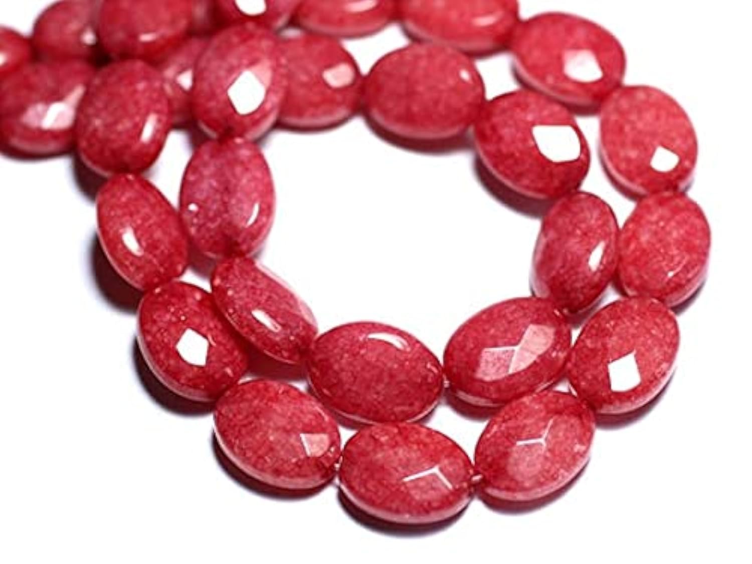 Perles de jade rouge de haute qualité pour la création de bijoux précieux