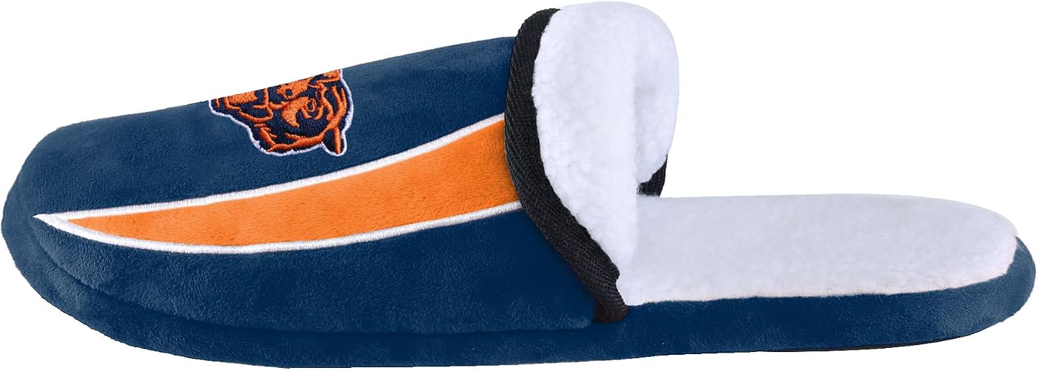 FOCO NFL Mens Football Team Logo Moccasin Slippers Shoes