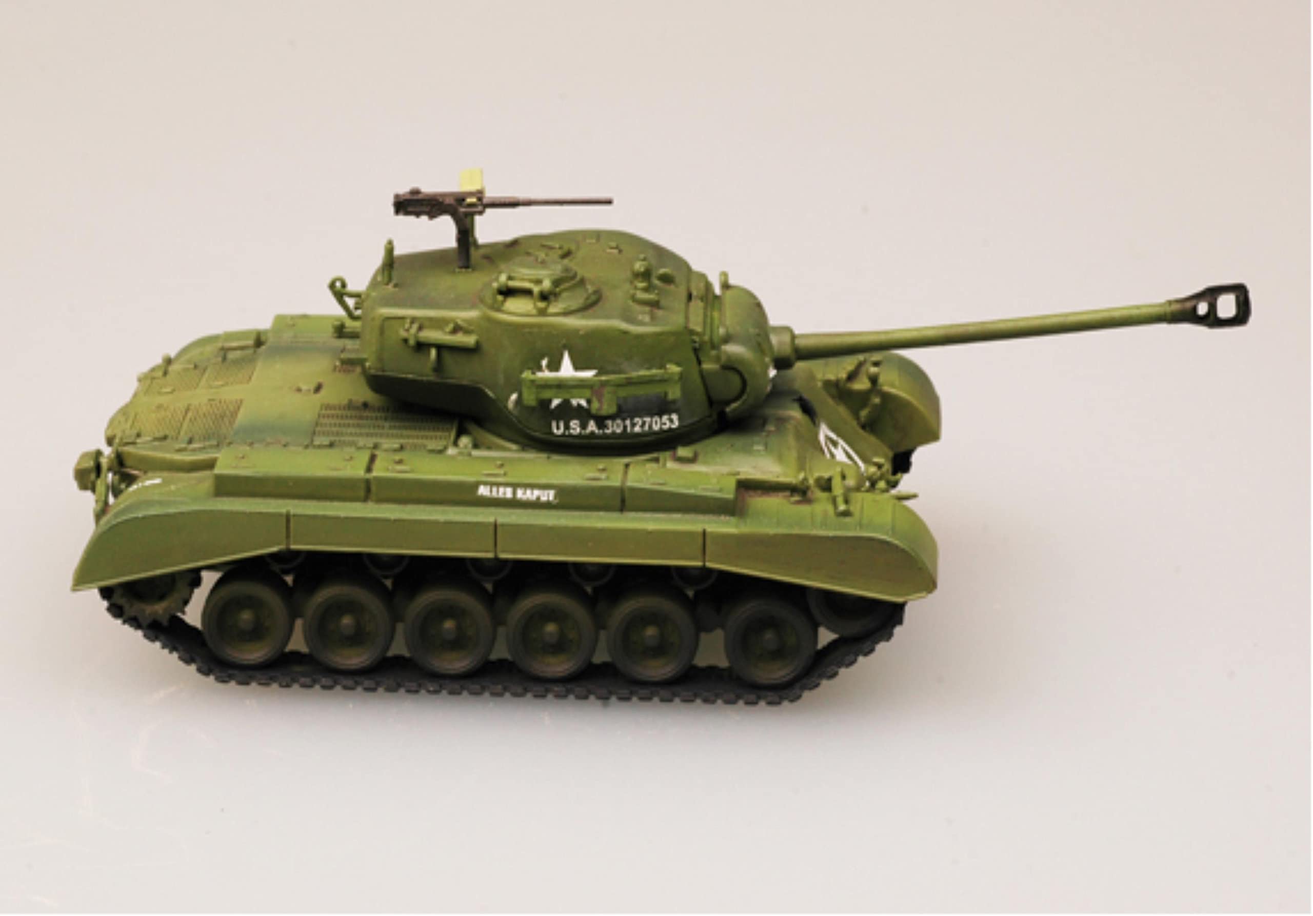 Amazon | 1/72 完成品 36200 M26パーシング 第8機甲師団 第18戦車大隊