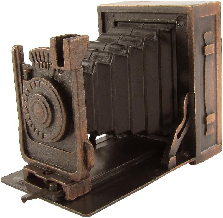 IIV Treasure Gurus Antique Style Bellows Box Camera Die Cast Pencil Sharpener
