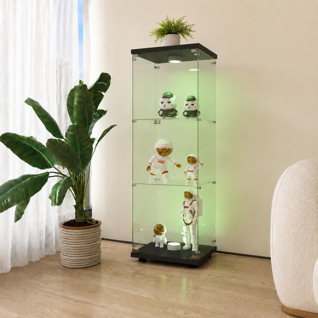 Vitrina de cristal con iluminación LED y puerta con cerradura