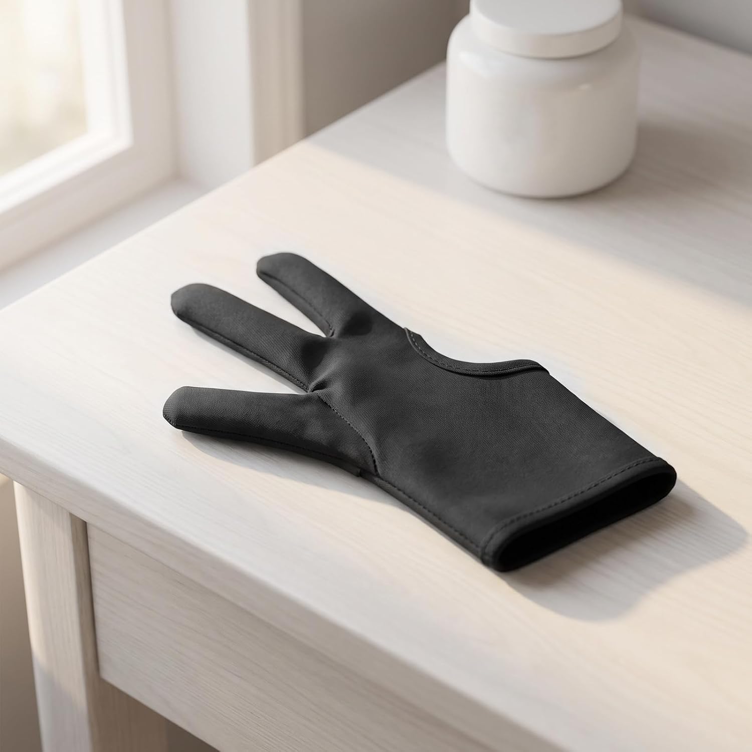 PATKAW Hair Styling Mitt, 3-Finger Heat Resistant Glove for Curling Wand