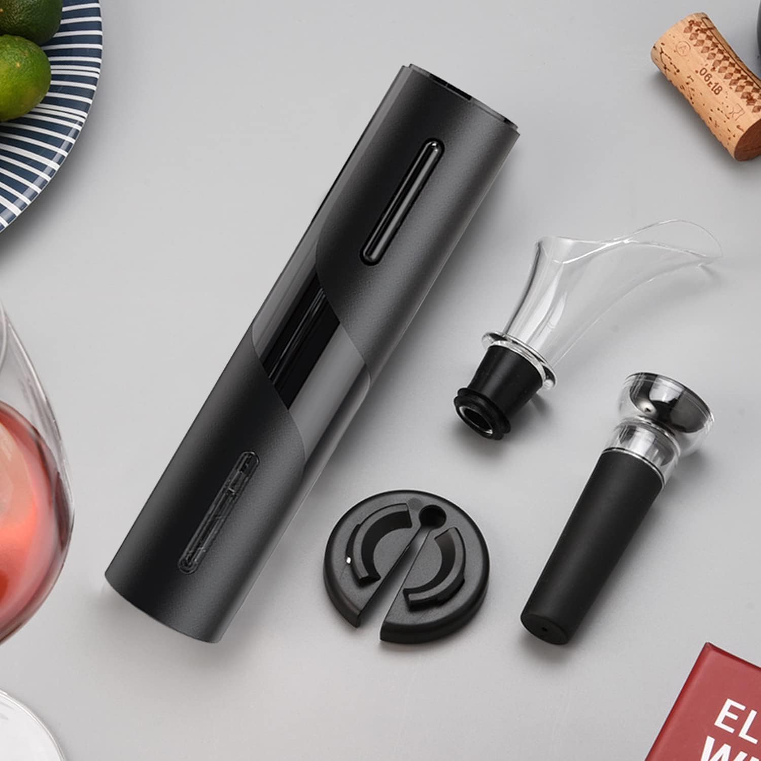 SQUADO Cavatappi Elettrico Professionale per Vino con Tagliapasta Stagnola e Tappo Sottovuoto