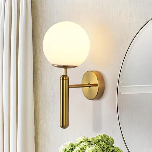 Miniatura 6 de KCO Aplique de pared de globo de vidrio de leche, apliques de pared de latón cepillado de mediados de siglo, lámpara de pared dorada moderna,