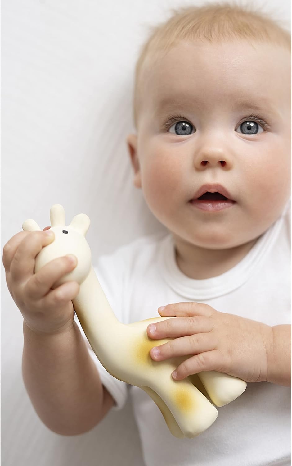 Tikiri Giraffe Natural Rubber Teether Rattle Bath Toy, 1 EA