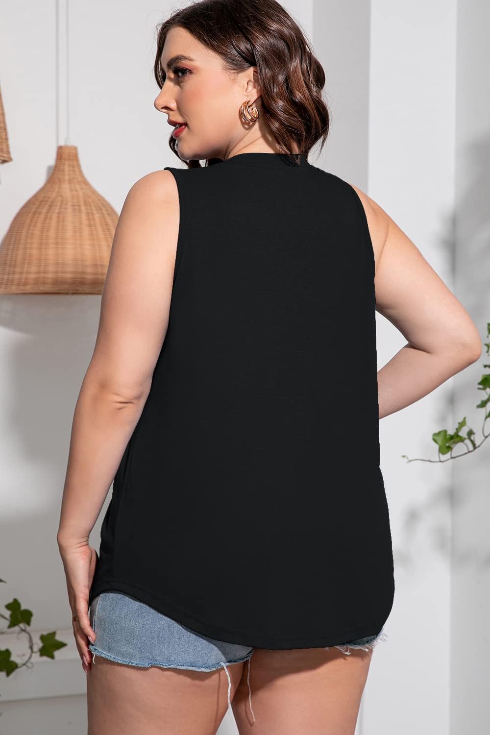 Plus Size Sleeveless Tops Women Casual Summer Sleeveless Loose Fit V Neck Ladies Basic Tshirt - Image 5