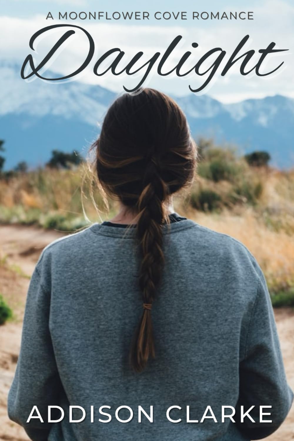 Daylight: A Moonflower Cove Romance
