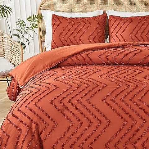 LUCKYBULL Terracotta Tufted Comforter Set Queen Size, 3 Pieces Lightweight Solid Chervon Bedding Set (90x90Inches, 1 Comforter and 2 Pillowcases), Burnt Orange Soft Microfiber All Season Bed Set Cover