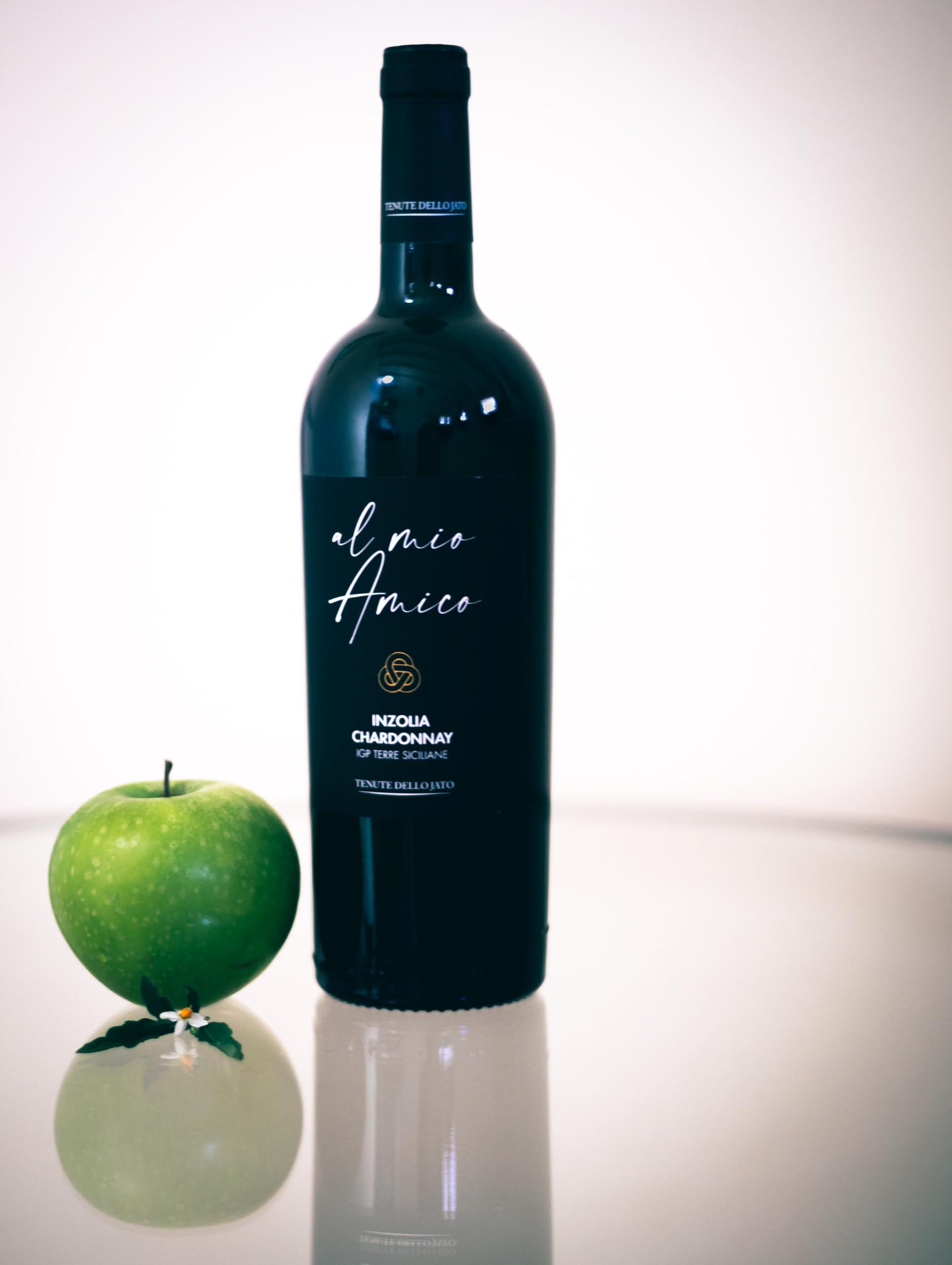 Tenute dello Jato Al Mio Amico Inzolia - Chardonnay IGP Terre Siciliane Vino Bianco 13% Vol., 6 x 750 ml