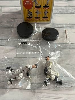 タイガース フィギュア 2体セット Amazon.co.jp: 阪神タイガースポッキー1985年優勝メンバー又は現役