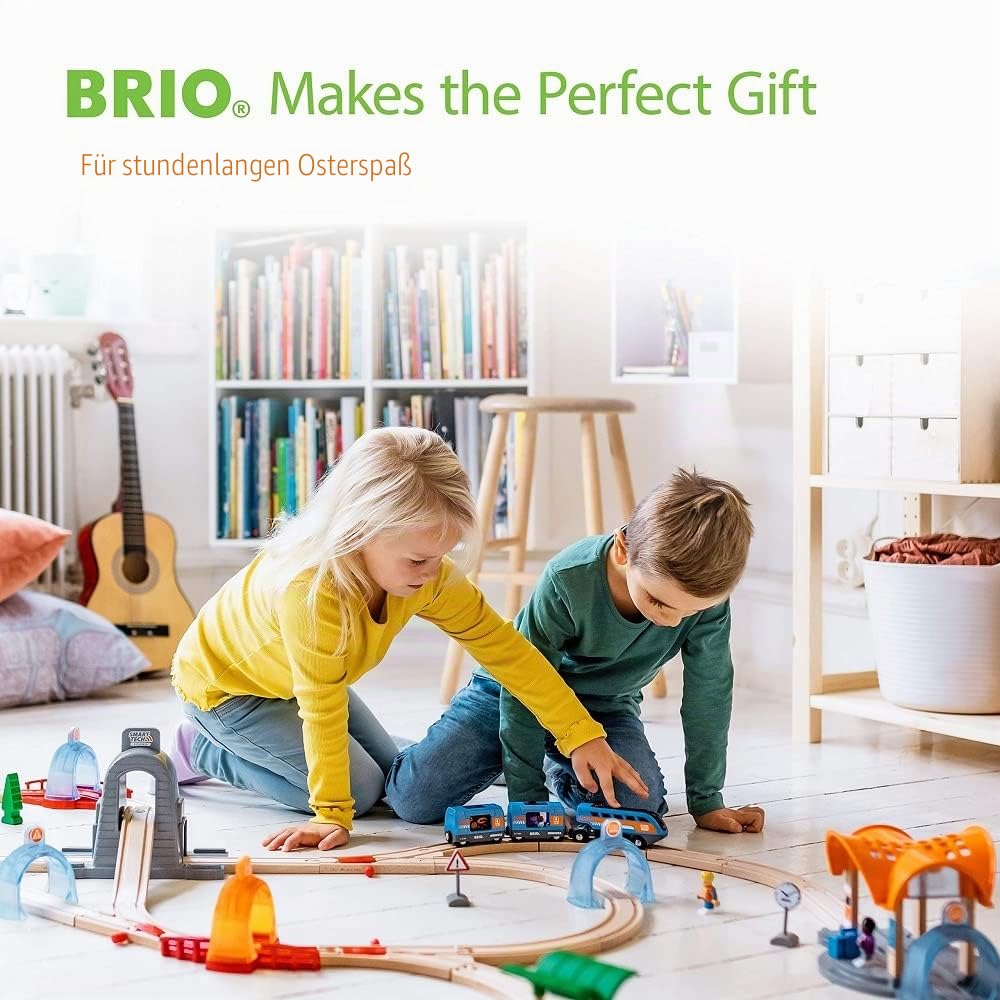 BRIO World 33719 Bahn Bauernhof Set - Holzeisenbahn mit Bauernhof, Tieren und Holzschienen - Kleinkinderspielzeug empfohlen ab 3 Jahren & Bahn 33402 - Mittleres Schienensortiment