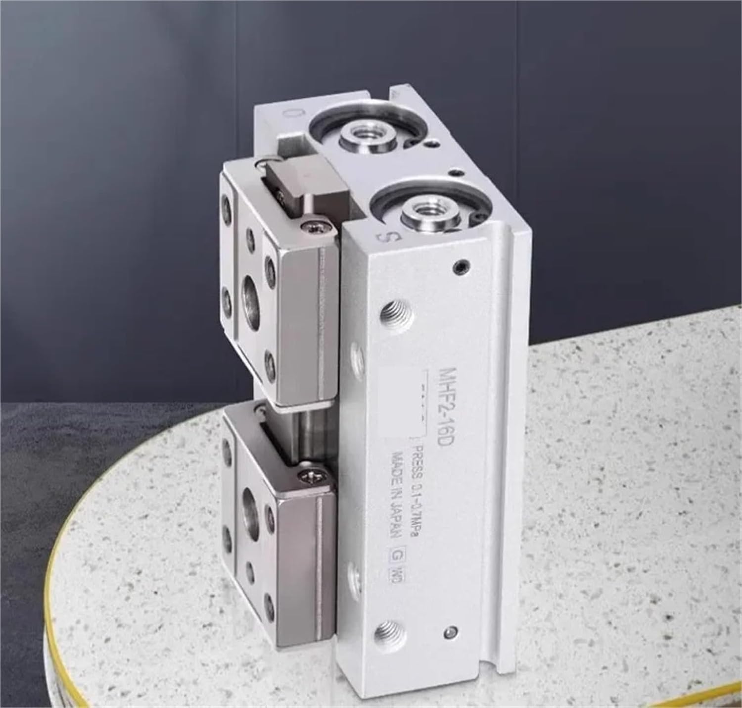 Pneumatic Grippers | Gripper Cylinder | Matara