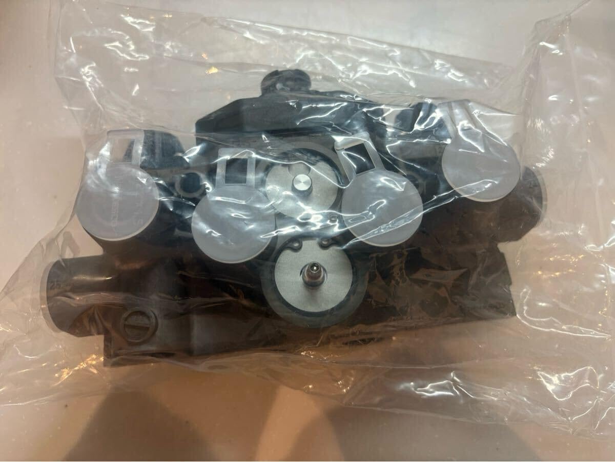 明日まで出品値下げ日野純正プロフィア用　マルチプロテクションバルブ　新品未開封 明日まで出品値下げ日野純正プロフィア用 マルチプロテクションバルブ