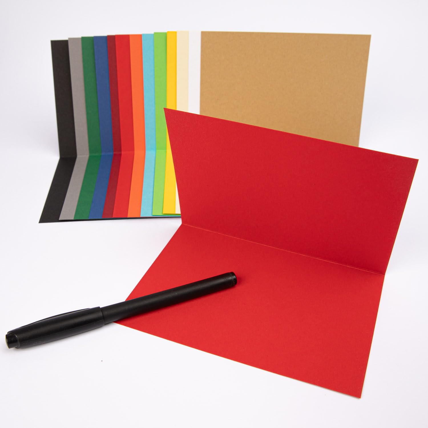 PresentFill Klappkarten blanko in Diamant Weiß - 50 Faltkarten A6, Klappkarte ideal zum Karten selbst gestalten, beschriften oder bedrucken - passend für C6 Umschläge