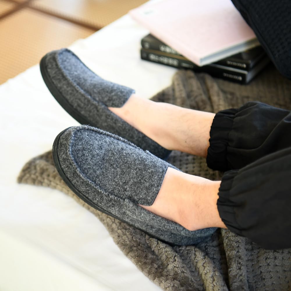 DL Men's Memory Foam Moccasin Slippers Breathable Moccasin Slippers Micro Wool House Shoes Anti-Slip Sole Indoor Outdoor