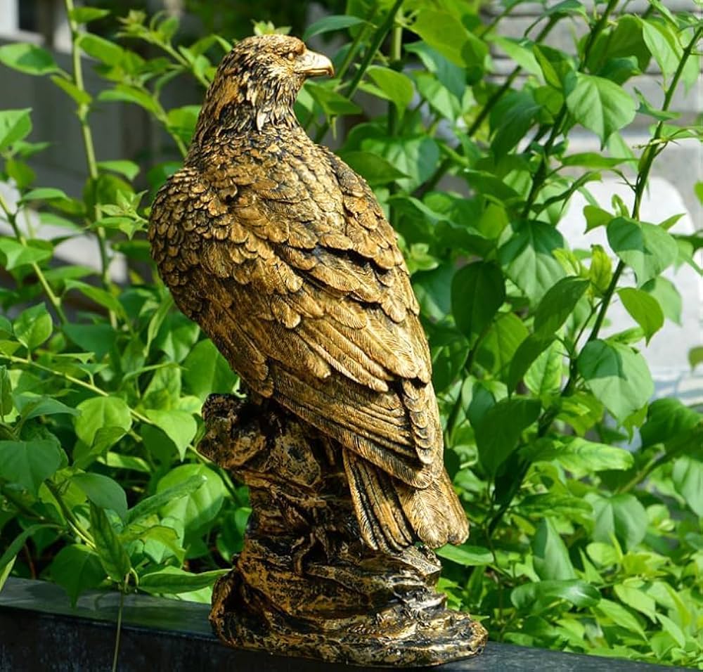 Amazon | 猛禽類最強 鷲 ワシ 鷹 置物 縁起の良いシンボル ミスター Amazon | 猛禽類最強 鷲 ワシ 鷹 置物 縁起の良いシンボル ミスター