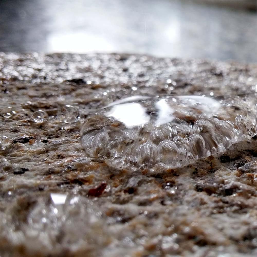 Hidrófugo Consolidante 2 en 1-10L Impermeabiliza y consolidael material | Penetra en profundidad, fija arenillas y polvo, es transpirable y no altera el aspecto de cemento, ladrillo o piedra