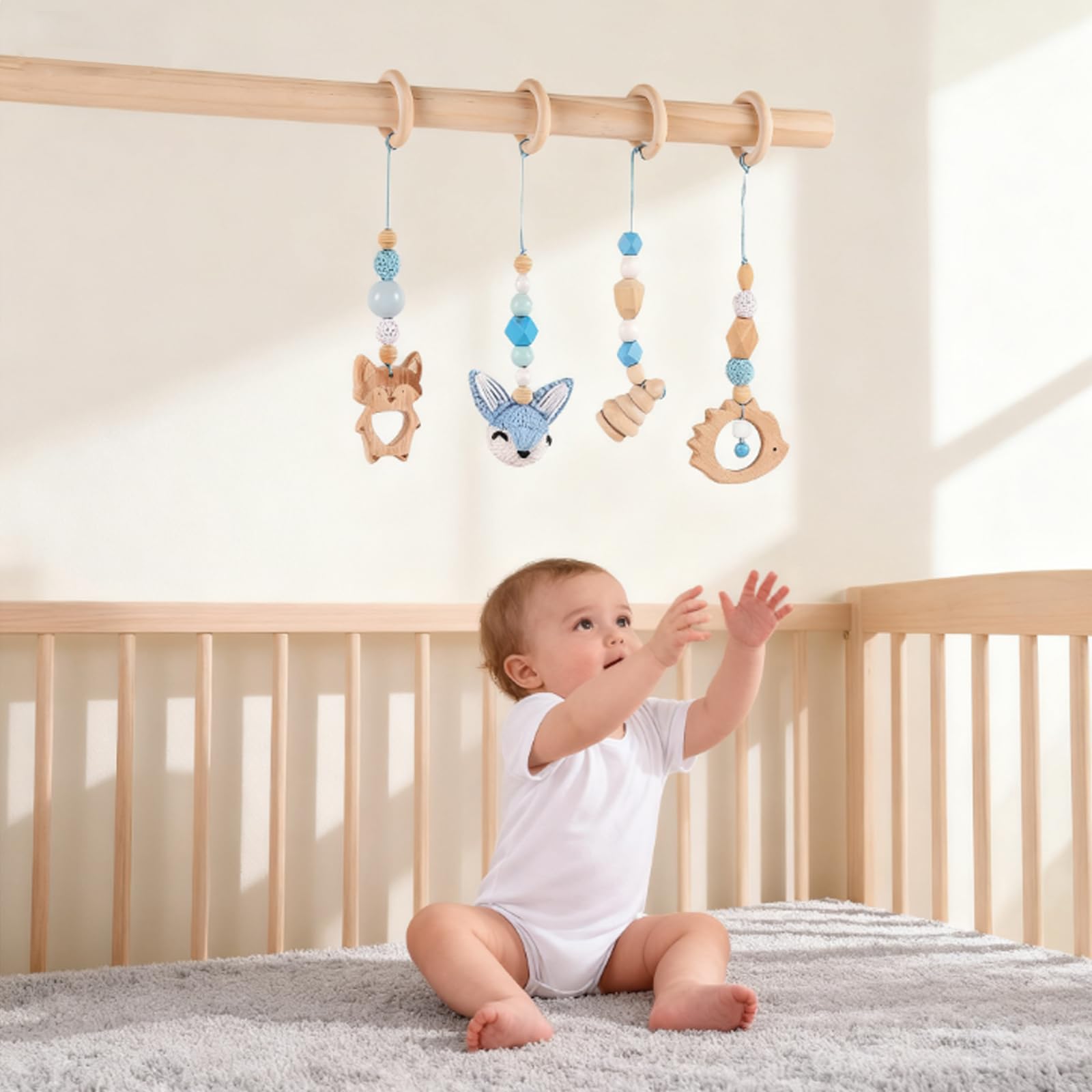4 Pezzi Palestrina Neonato Montessori, Palestrina Neonato Legno, Giochi per Passeggino da Appendere, Baby Gym con Ciondolo in Legno, per Il Gioco e Il Fitness dei Bambini (Blu)