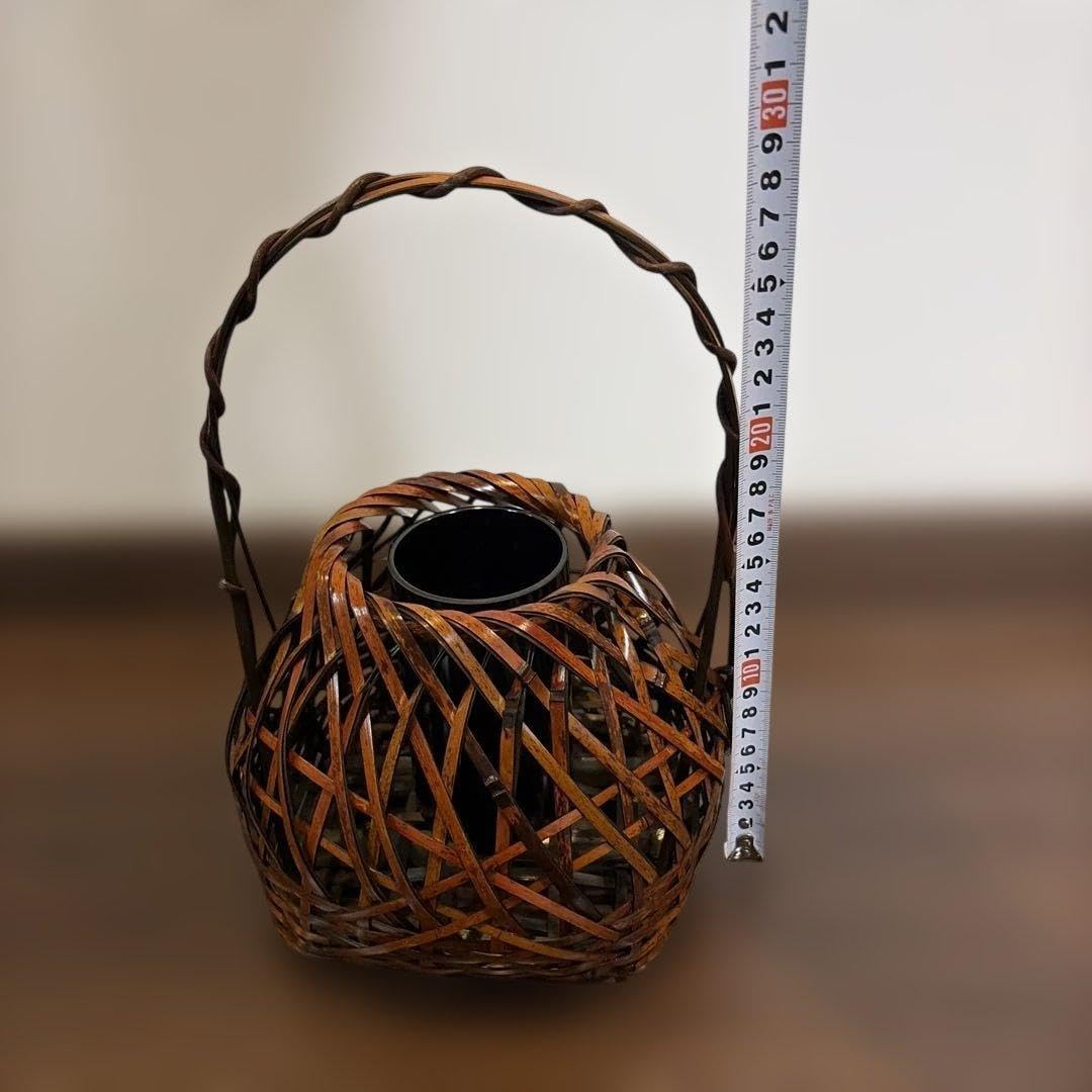 Amazon.co.jp: 竹細工 花籠 花入 華道 茶道 和モダン 工芸品 手付き花