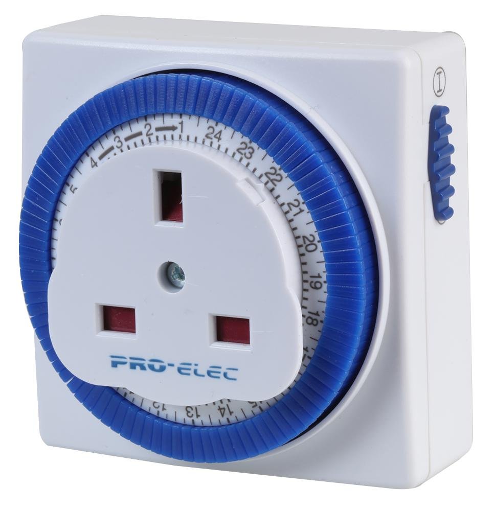 Pro Elec Red Pel00407 Compact 24 Hour Mechanical Plug-In Timer