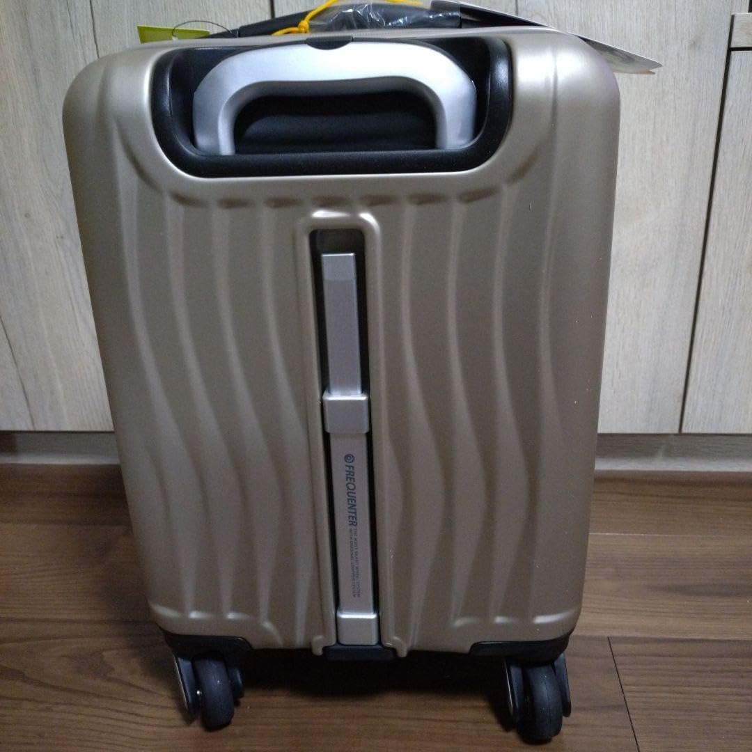 新品 キャリーバッグ FREQUENTER エンドー鞄 シャンパンゴールド 新品 キャリーバッグ FREQUENTER エンドー鞄 シャンパンゴールド
