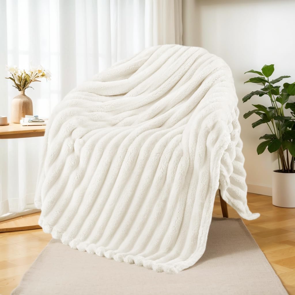 Exclusivo Mezcla Fleece Throw Blanket for Sofa, Super Soft Striped Jacquard Bed Blanket, Lightweight Fuzzy Cozy for All Seasons, 127x152 CM, Ivory Blanket