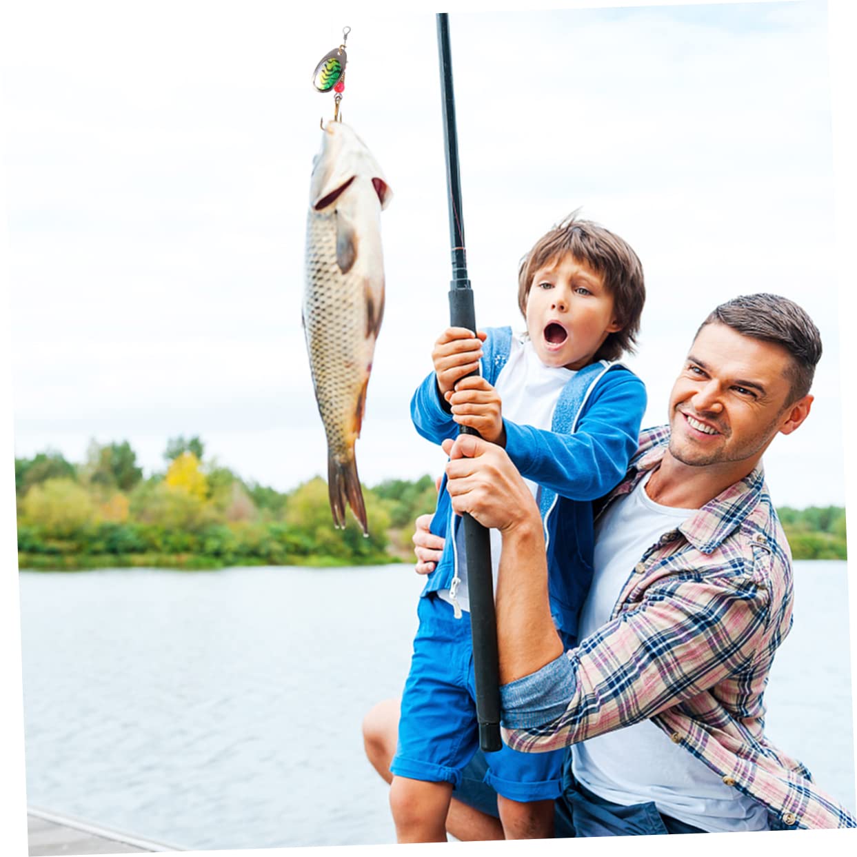 YARNOW Leurre Appât Appâts Artificiels Kit De Leurres Pince Filet Pouvoir Poisson Carpe Leurre Artificiel Spinnerbait Leurres De Pêche Appâts De Pêche De Simulation Métal