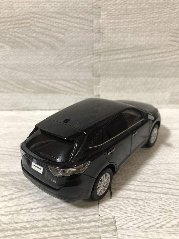 トヨタ 【非売品/新品/未開封】 HARRIER ハリアー ミニカー 1/30