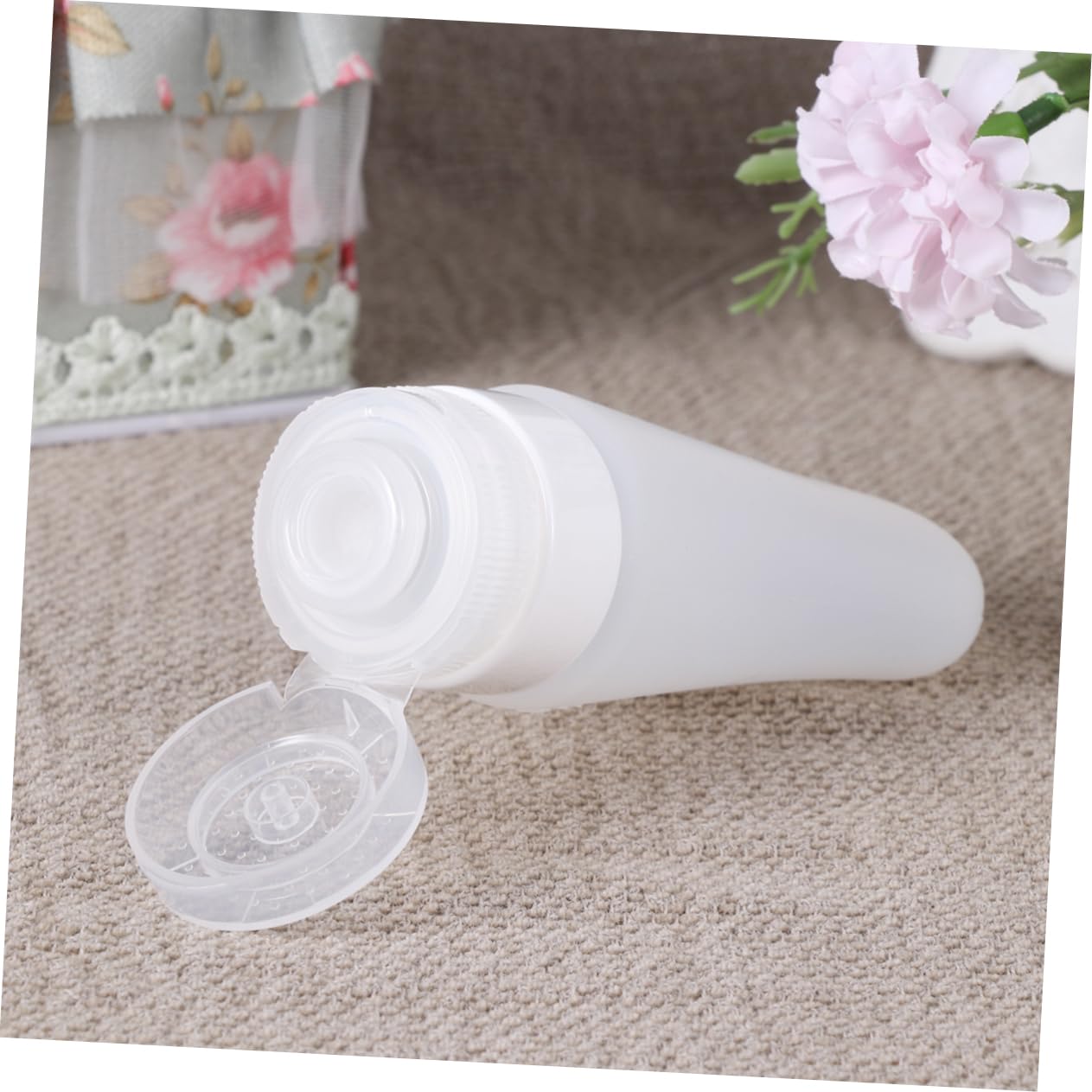 FOMIYES Set Di 3 Flaconi Per Il Trucco Da Viaggio - Dispenser in Silicone Da 60 Ml Con A Prova Di Perdite Per Lozione Shampoo E Altro (nero) 4 Pezzi*3