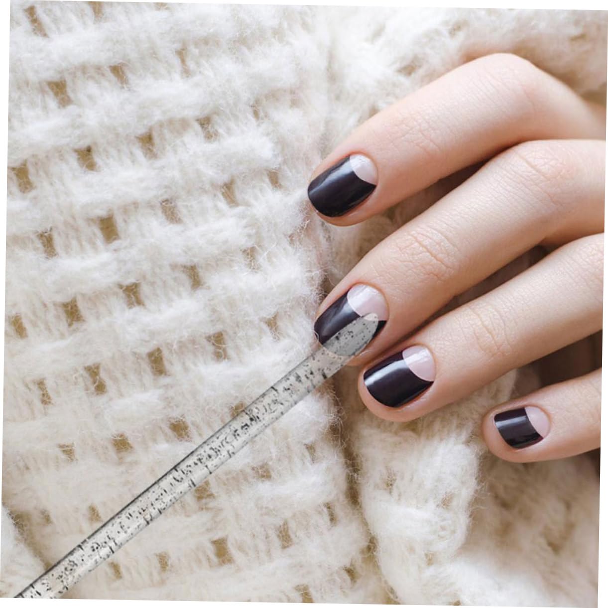 200pcs Nail Art Supplies Multi Nail Dotting Cuticle Sticks for Manicure Design for Professionals and Beginners