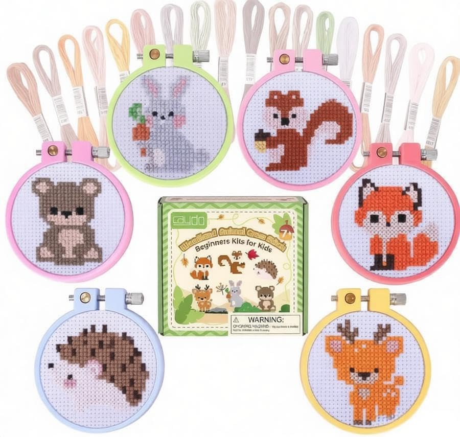 Modelli di animali del bosco: 6 simpatici modelli di animali del bosco, carini e interessanti, aiutano a coltivare la comprensione dei bambini degli animali. Con colori vivaci per attirare l'attenzione dei bambini e iniziare il processo creativo. Nota: Il modello è fatto di inchiostro speciale e apparirà quando esposto all'acqua, quindi non toccare l'acqua fino al termine
