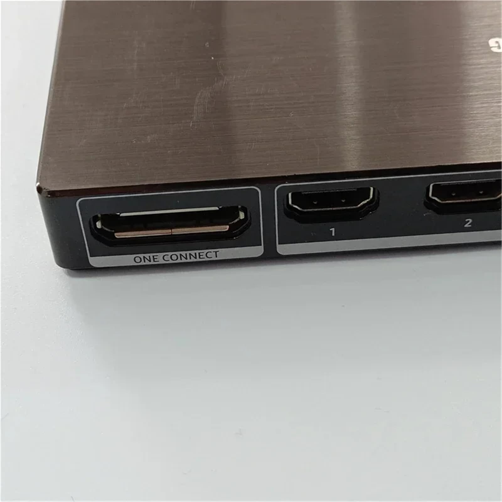 Boîtier One Connect et Câble BN39-02209A 2 m, Compatible avec Samsung