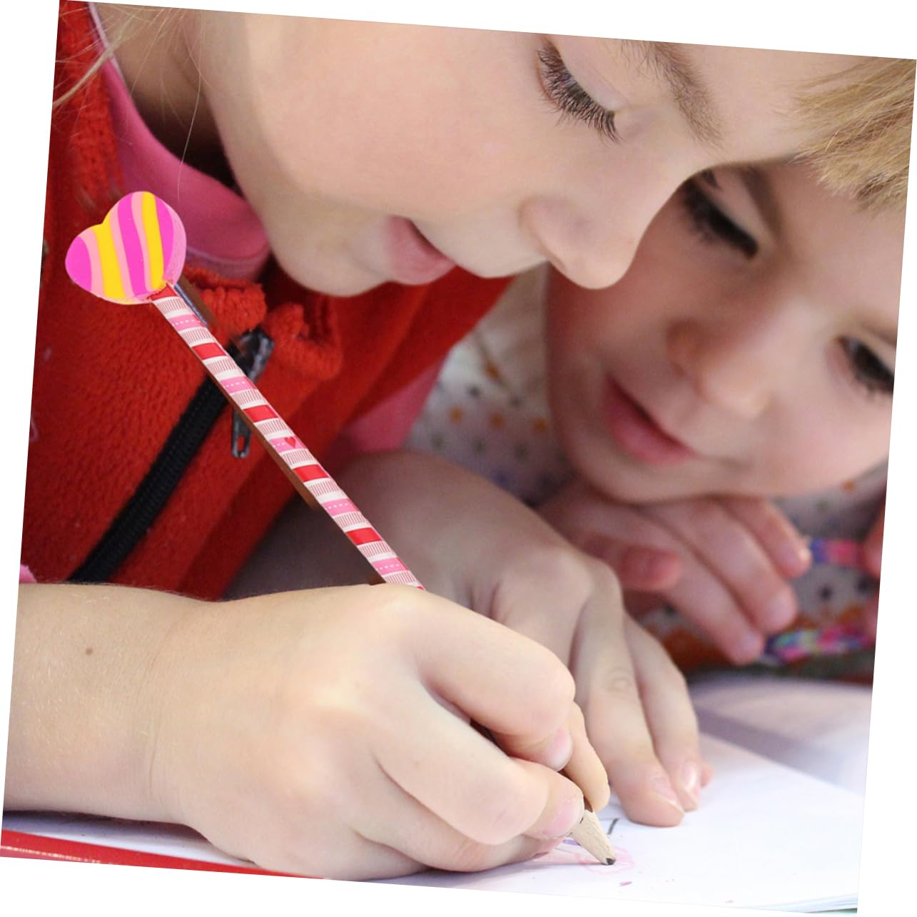 TEHAUX 3 Ensembles Crayon En Bois Hb Enfants Adultes Gamme De Crayons À Thème Faire La Fête Nouveauté Pour Le Cœur Stylo De Croquis Crayons À Dessin Pratiques Accessoires 18 Pièces * 3