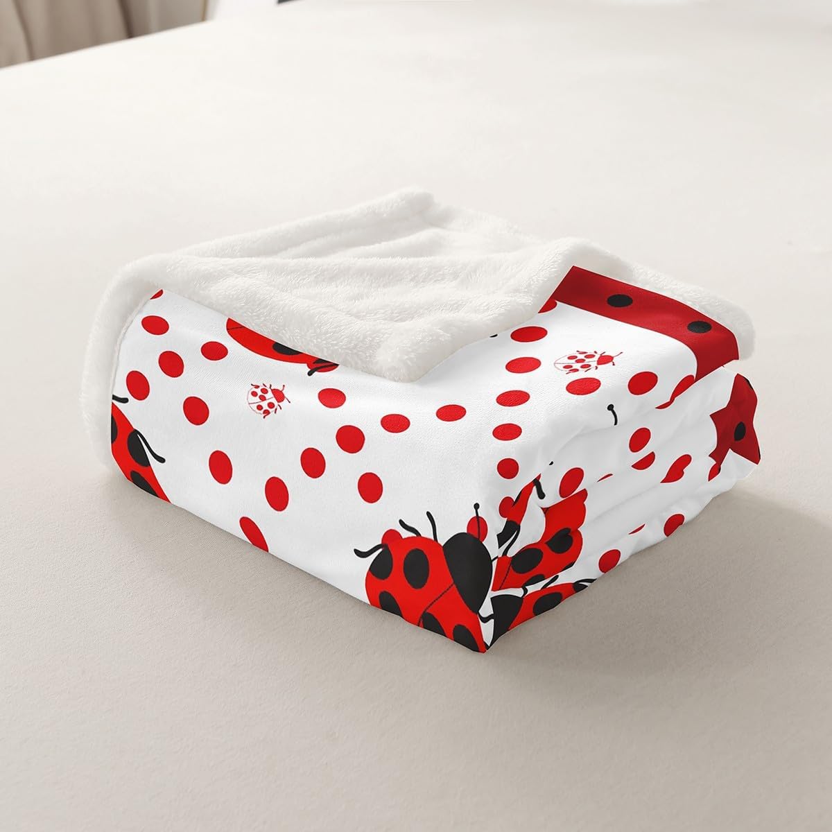 Feelyou Cute Ladybird Fleece Throw Blanket Black Red Ladybird Blanket for Kids Adult Boys Girls Kawaii Animal Plush Blanket Wave Dot Fuzzy Blanket for Sofa Bed Couch,Throw 50x60 Inches