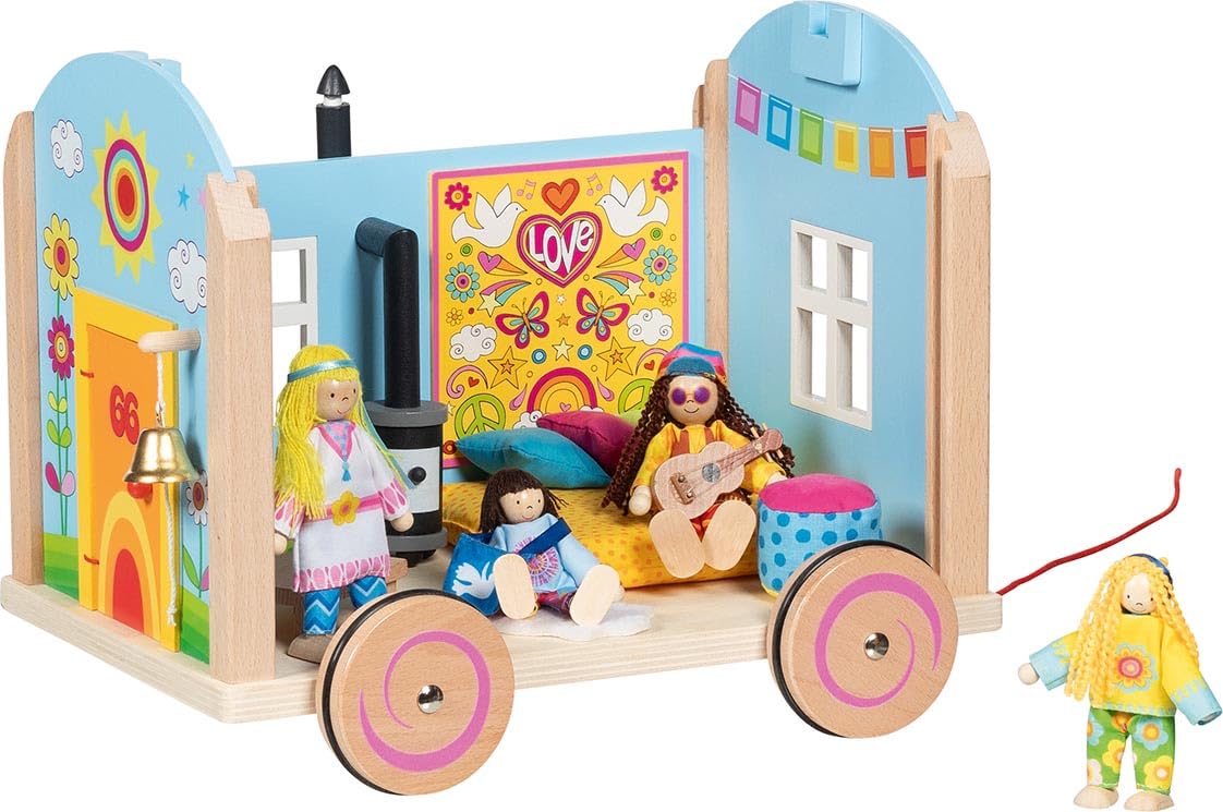 goki 51440 – Wohnwagen Spirit – 12-teiliges möbliertes hippes Puppenhaus-Mobil im Bauwagen-Style mit abnehmbaren Dach und Wänden