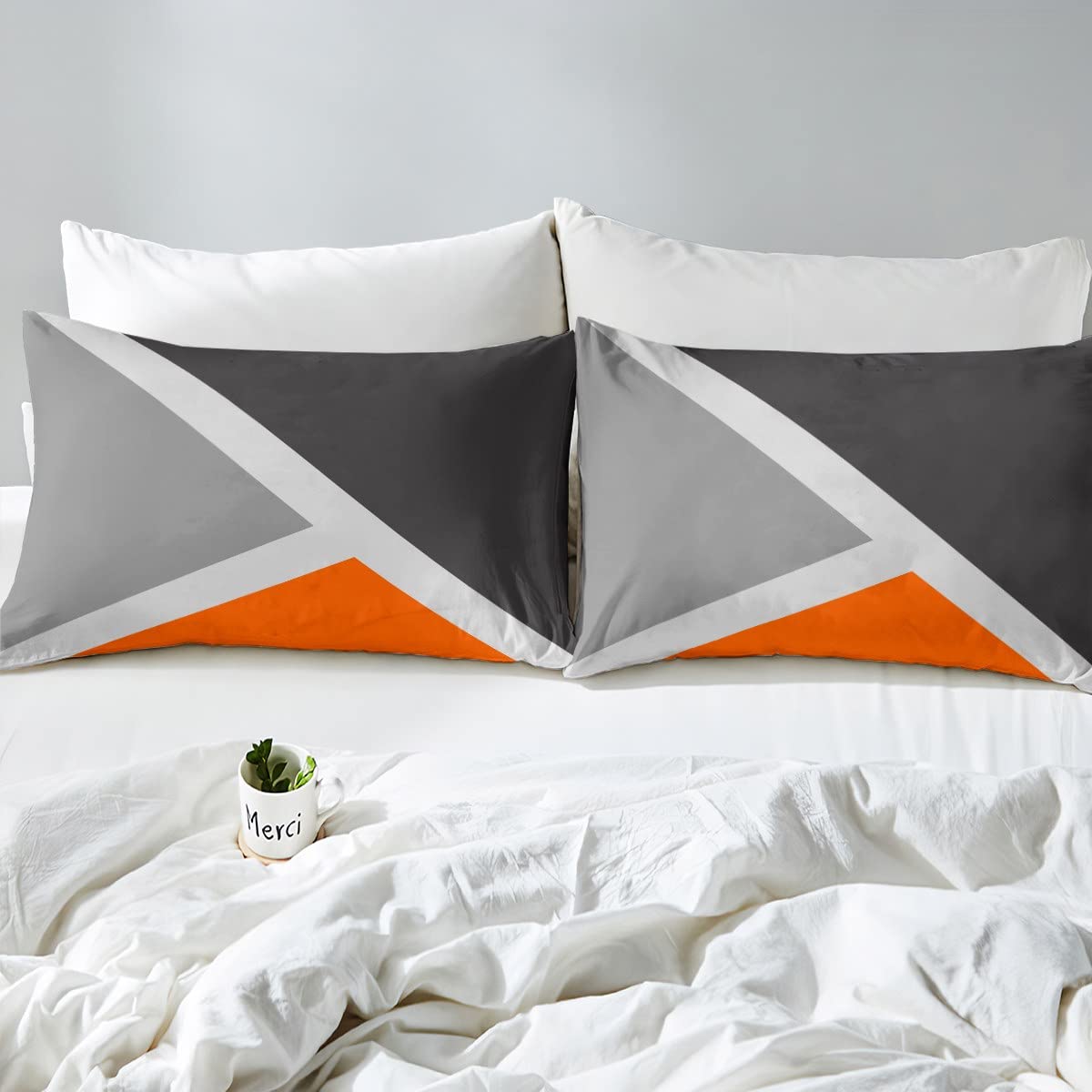 Homewish Geometric Triangle Duvet Cover Set including 2 Pillowcases, Super King Size, 100% Soft & Breathable Polyester - Image 4