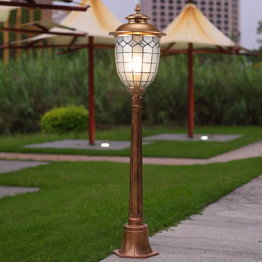 Lampadaire extérieur, Douille E27, Lanterne en Verre, Style européen rétro Antique, étanche IP54, en Aluminium moulé sous Pression et Laiton, Hauteur 2,45 m.,Brass-Height 2.45m