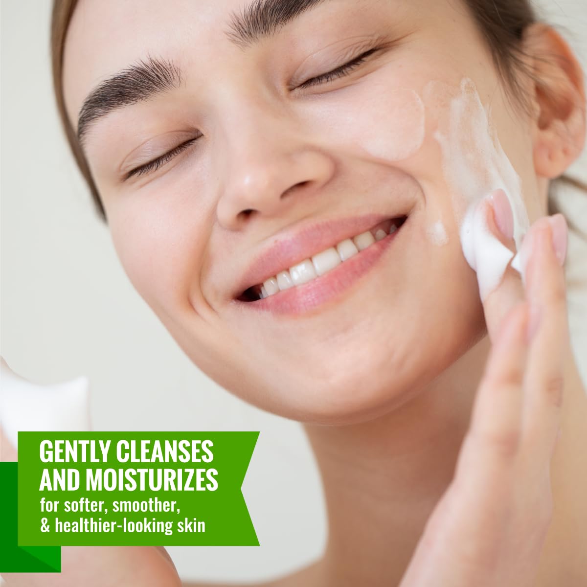 Wild Naturals Gentle Manuka Honey Face Wash - Eczema Facial Cleanser with Aloe Vera Extract, Hydrating & Soothing for Dry, Sensitive Skin - Repairs & Nourishes Irritated & Damaged Skin - Image 3