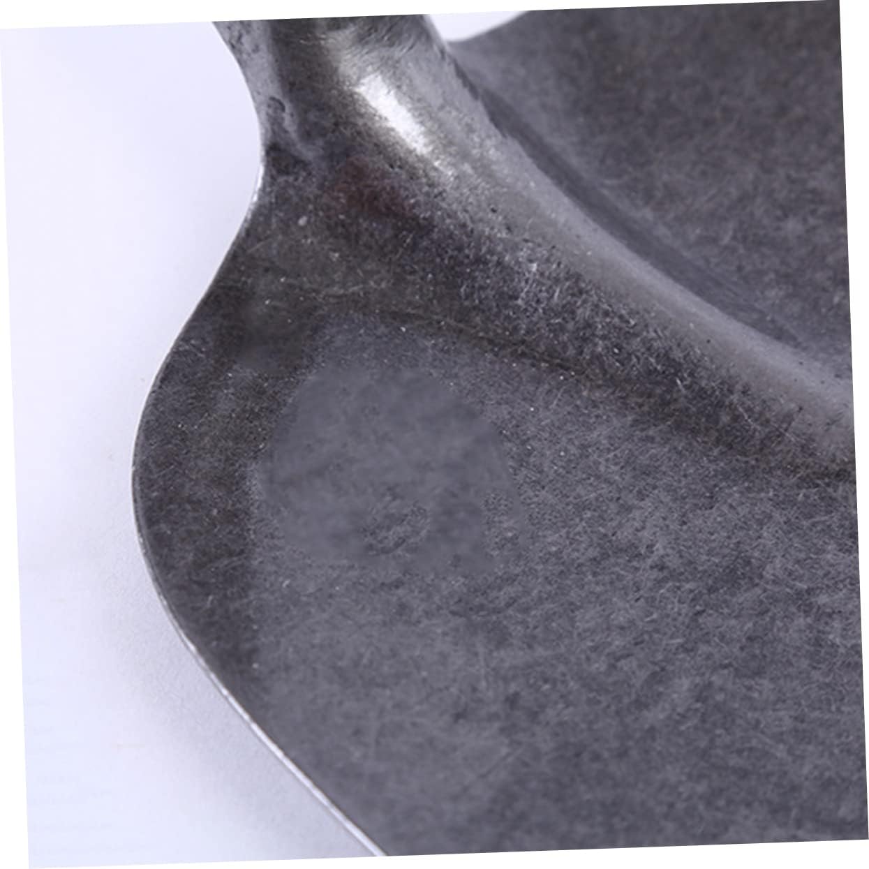 High Hardness Manganese Steel Farming Hoe Sturdy Agricultural Tool for Plowing and Gardening Widened Design Versatile for Home and Farm Use Random Style