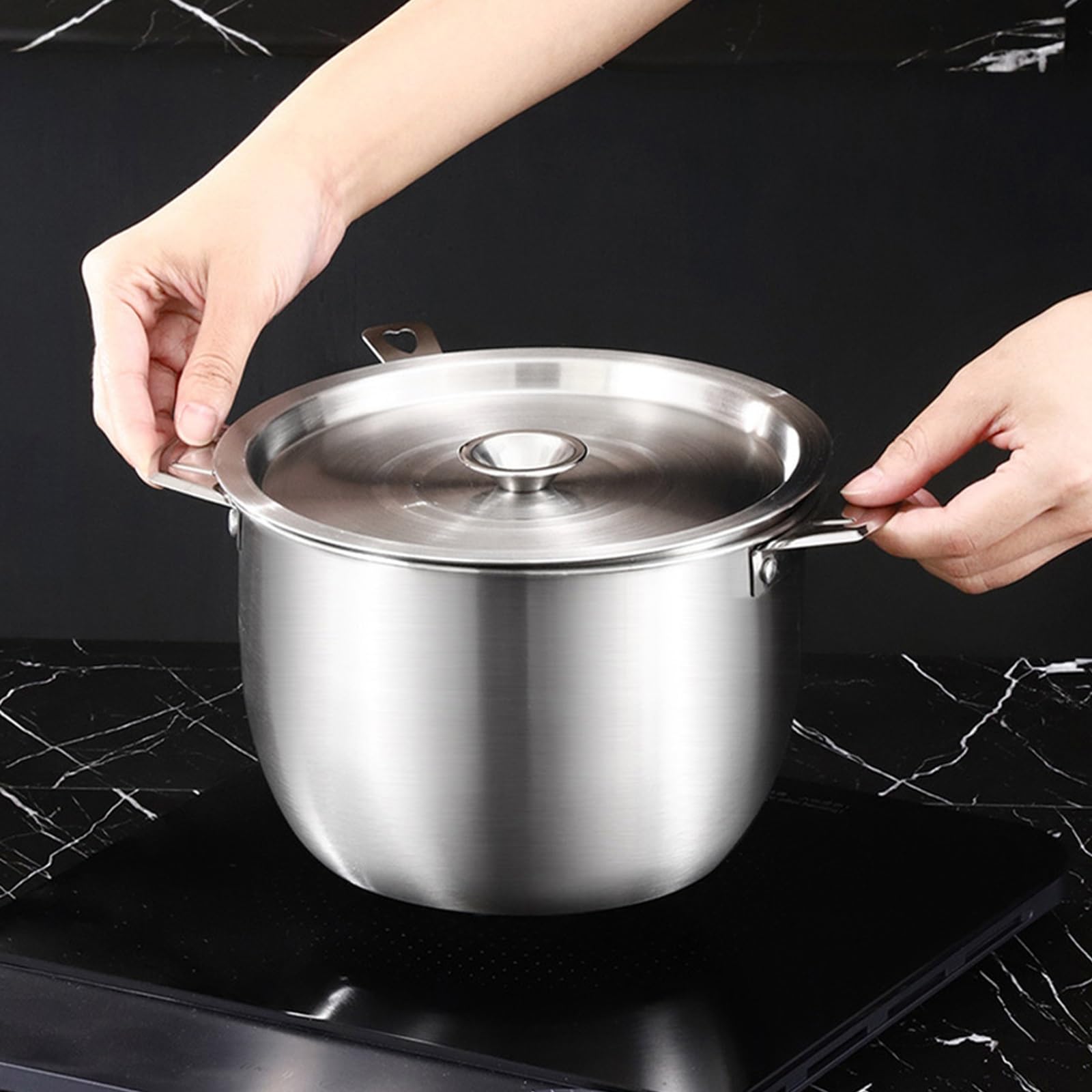 Filtre à Huile en Acier Inoxydable 304, passoire à Huile, Pot de Filtre à Huile, bidon de Graisse, bidon de Stockage d'huile en Acier Inoxydable, for la Cuisine à Domicile(4.0L)