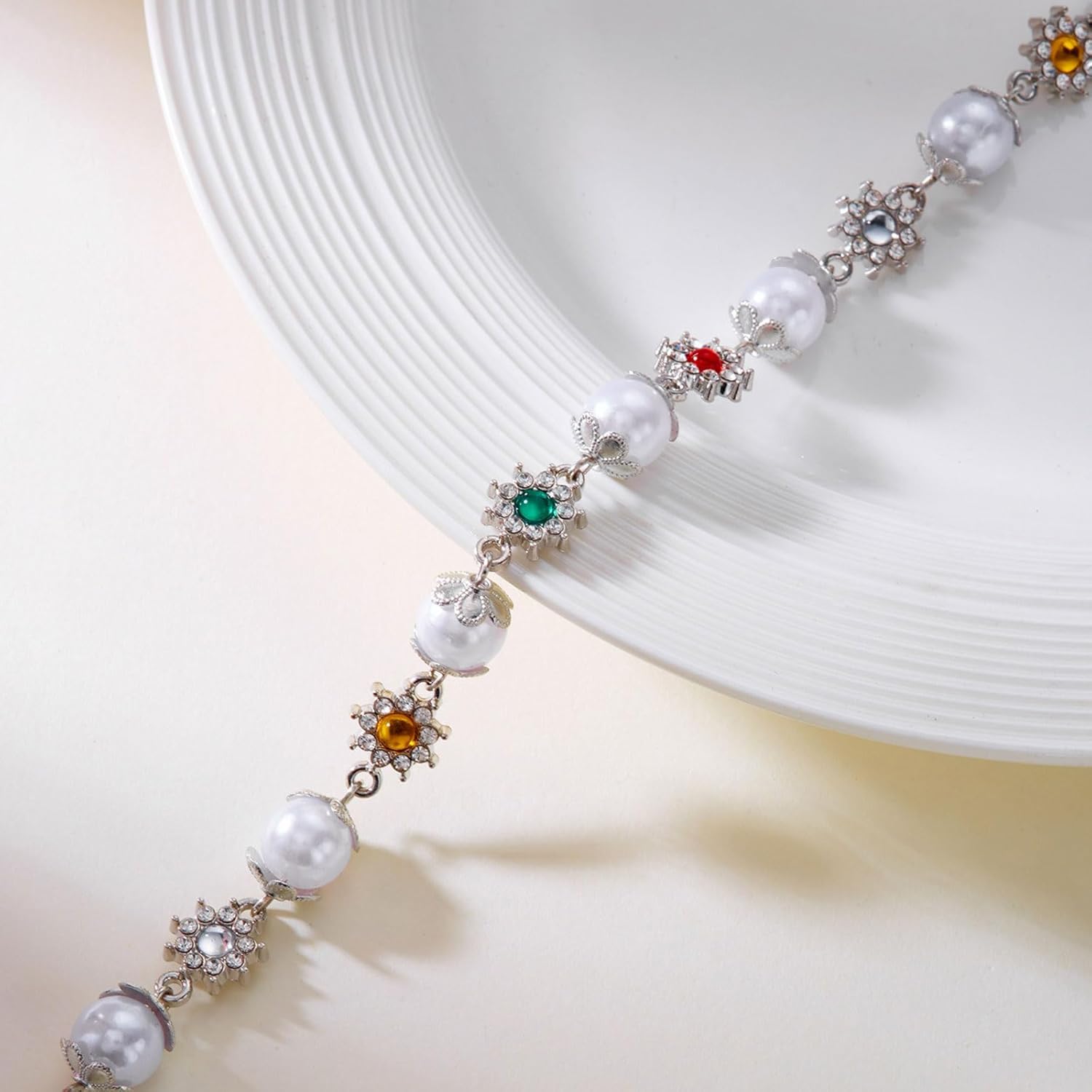 Daisy Pearl Choker Necklace for Women Colorful Rhinestone Flower Pearl Choker Necklace Dainty Pearls Statement Necklaces Wedding Bridal Jewelry Gifts - Image 8