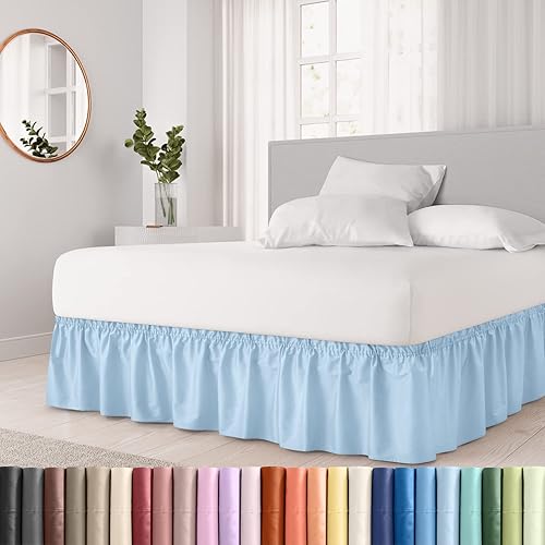 CGK Linens - Falda de cama envolvente con volantes, color azul claro, para camas de tamaño individual con caída de 12 pulgadas, correa elástica de