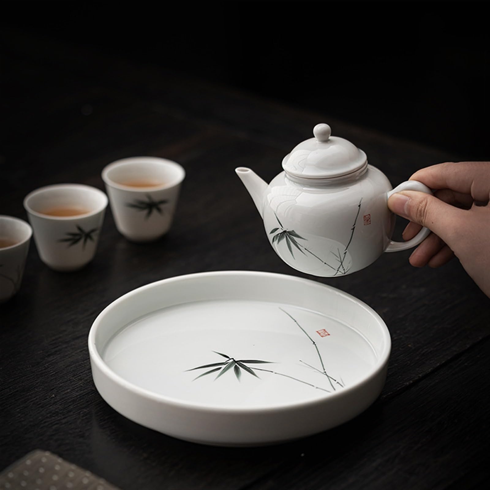 Taca na herbatę ręcznie malowana biała porcelana suchy liść do zaparzania łożyska garnków ceramiczna taca do herbaty dom salon mała okrągła płyta do herbaty stół do herbaty zestaw do herbaty Gongfu