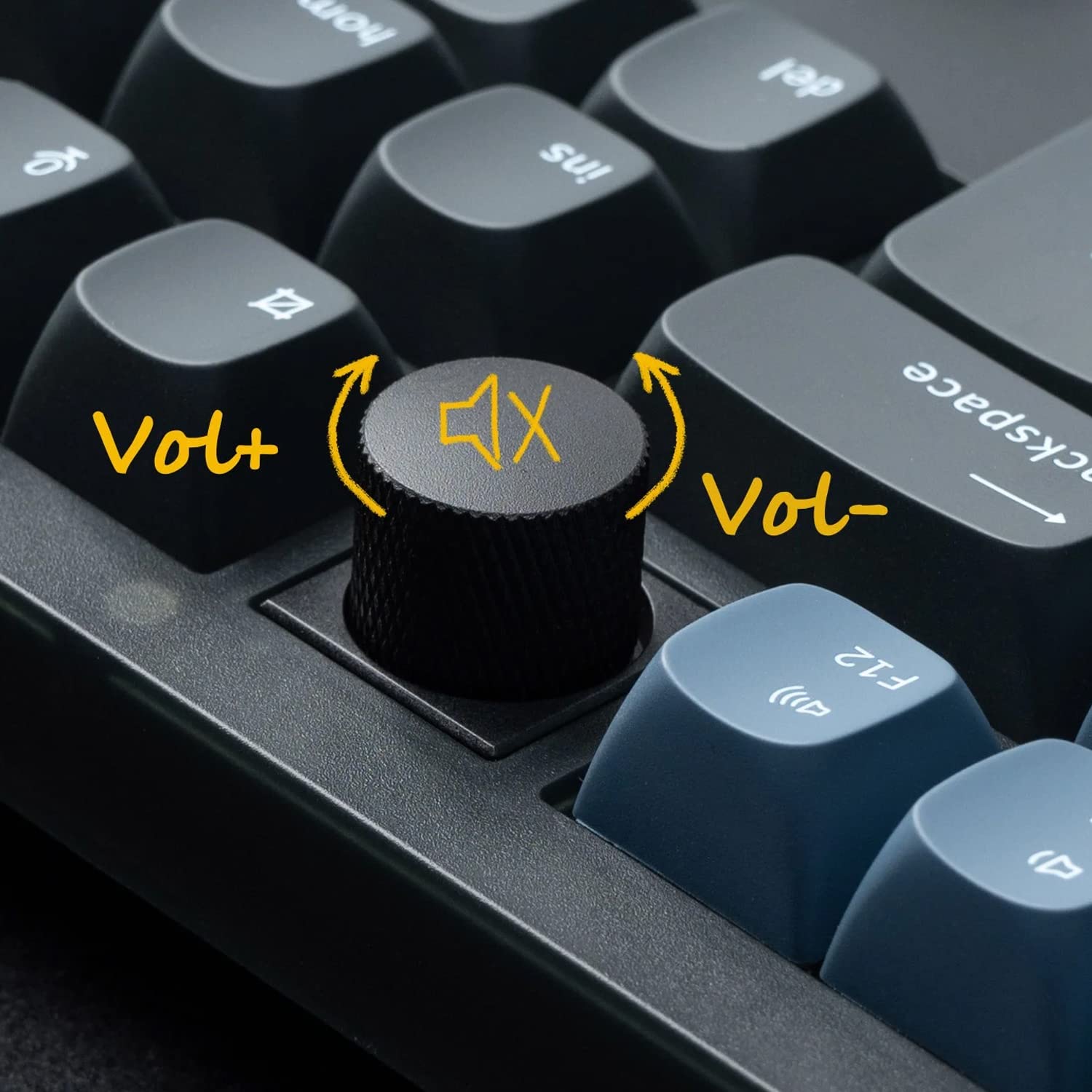 Keychron V6 Cablede Teclado Mecánico Personalizado con Perilla, Full-Size QMK/Via Macros Programable, Hot-swappable Keychron K Pro Brown Switch para Mac Windows, Frosted Black (ES Layout)