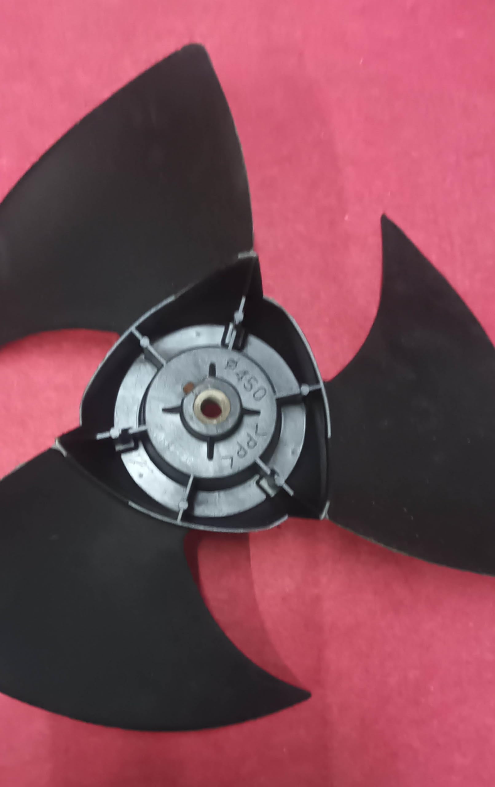 3 Leaf Air Conditioners Fan Black Colour 13 inch Hole Dia:10mm 00-40 1