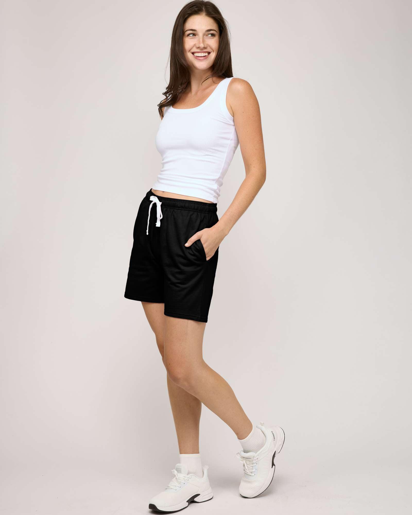 Real Essentials 3er-Pack: Schlafshorts für Damen, Baumwoll-Fleece, Lounge-Pyjama, Schlafshorts mit Taschen und Kordelzug (in Übergröße erhältlich)