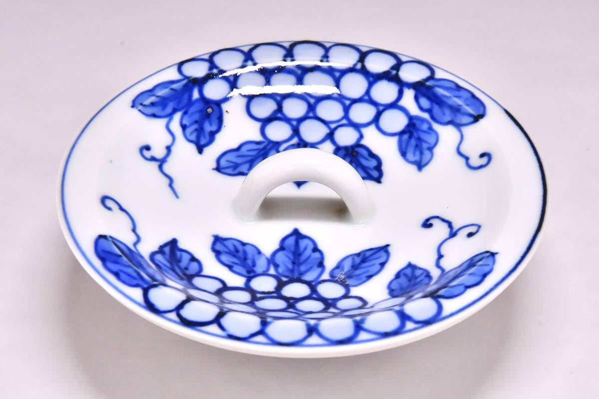 Ｔ１９６　水指　『染付芋頭　水指』『加藤和峰造』　共箱　茶道具 Yahoo!オークション - 加藤和峰（造）芋頭染付水指 山水染付 京
